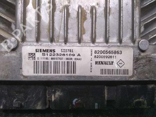 Used Engine control unit (ECU) RENAULT MEGANE II (BM0/1_, CM0/1_) [2001-2012]  7469449