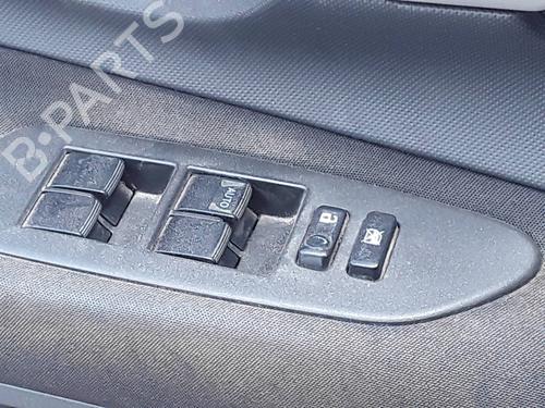 Used Left front window switch Left front window switch TOYOTA AURIS (_E15_) [2006-2013] 33833048 33833048