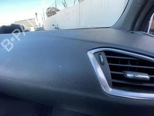 dashboard-citroen-ds4-nx_-2011-2012-2013-2014-2015-40435945 main image