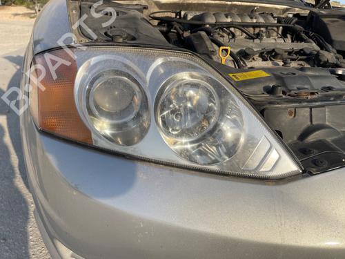 Used Right headlight HYUNDAI COUPE II (GK) 2.7 V6 (167 hp) 26890402