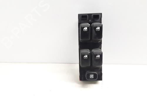 Used Left front window switch HYUNDAI GETZ (TB) 1.5 CRDi (88 hp) 17088802