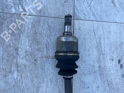 Right front driveshaft HYUNDAI ELANTRA III Saloon (XD) 1.6 | BP21866604M39