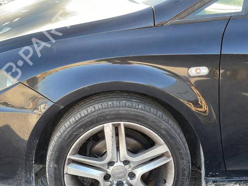 Used Left front fenders Left front fenders 39514102 39514102
