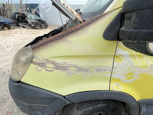 Used Left front fenders Left front fenders 38930716 38930716