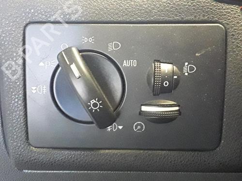 Used Headlight switch Headlight switch FORD FOCUS II (DA_, HCP, DP) [2004-2013] 13918811 13918811