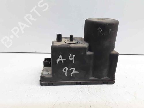 Used Central lock pump AUDI A4 B5 (8D2) 1.9 TDI (110 hp) 32428408