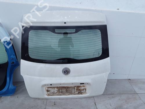 tailgate-fiat-500-312_-2007-34524121 main image