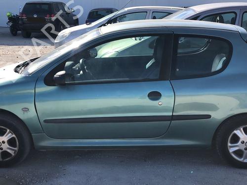 Fuse box PEUGEOT 206 Hatchback (2A/C) 1.4 LPG | BP30160319E1