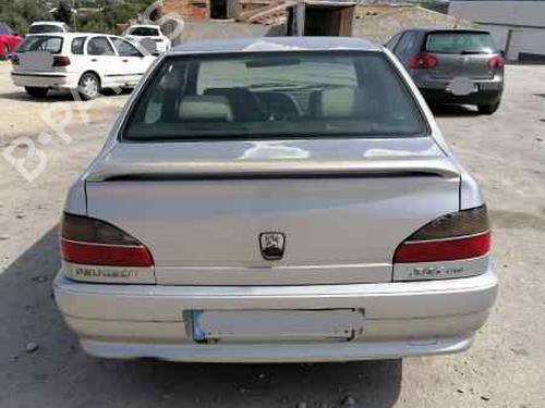 Right headlight PEUGEOT 306 (7B, N3, N5) 2.0 HDI 90 | BP7472934C29 