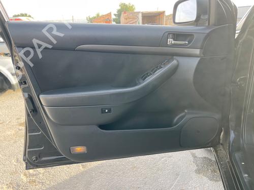 Garniture avant gauche TOYOTA AVENSIS Saloon (_T25_) [2003-2009]  30441205