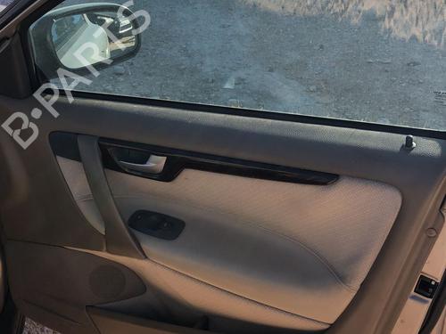 Windscreen washer tank VOLVO S60 I (384) D5 | BP31264982C113 