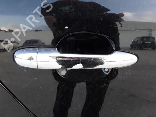 Used Rear right exterior door handle KIA CARENS III MPV (UN) 2.0 CRDi 140 (140 hp) 13937067