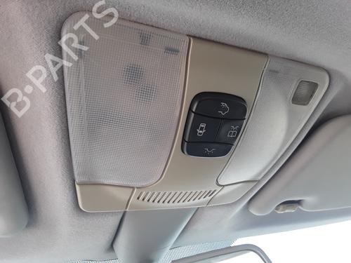 Used Interior roof light MERCEDES-BENZ CLK (C208) CLK 230 Kompressor (208.347) (193 hp) 18130387