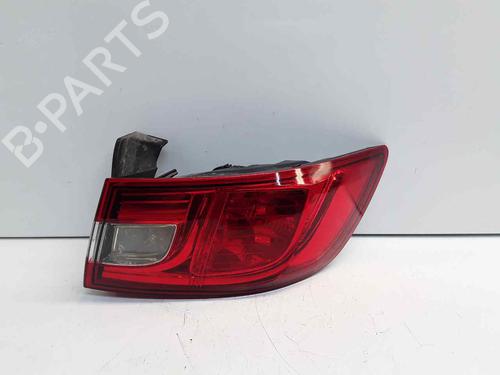 right-taillight-renault-clio-iv-bh_-2012-2013-2014-2015-2016-2017-2018-2019-2020-2021-32430826 main image