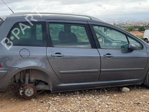 Right headlight PEUGEOT 307 Break (3E) 1.6 HDi 110 | BP29907007C29