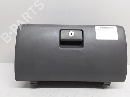 Glove box TOYOTA HILUX VII Pickup (_N1_, _N2_, _N3_) 2.5 D 4WD (KUN25) | BP11057787C95 