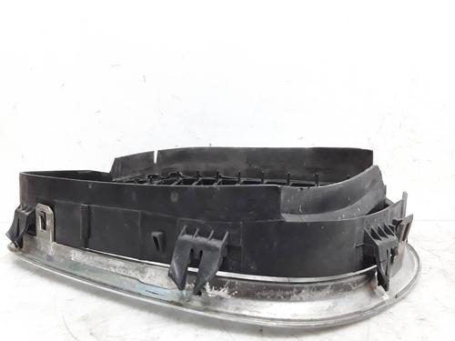 Grille BMW 5 (E39) 528 i | BP14142938C40 