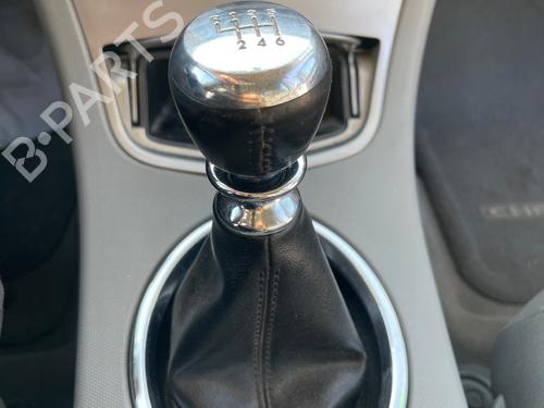 Gear lever CHRYSLER SEBRING (JS) 2.0 CRD BP27236110M90