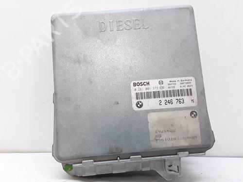 Used Engine control unit (ECU) BMW 5 (E39) 525 tds (143 hp) 9213075