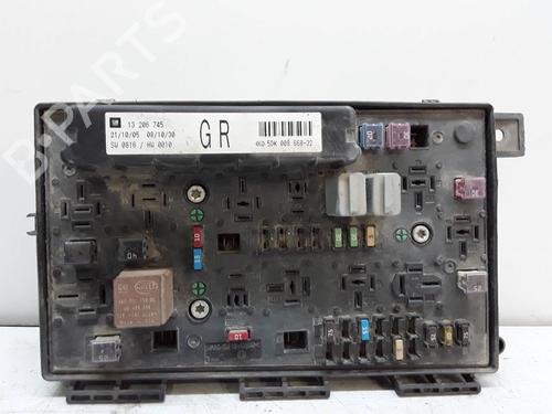 Boîte à Fusibles OPEL ASTRA H (A04) [2004-2014]  9532702