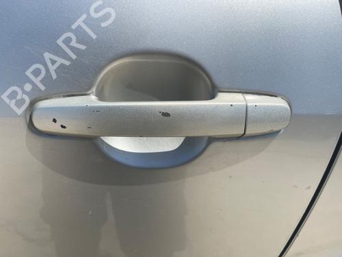 Used Rear left exterior door handle TOYOTA COROLLA Verso (ZER_, ZZE12_, R1_) 1.8 (ZNR11_, ZNR11R) (129 hp) 26334552