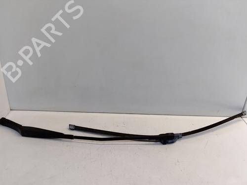 Used Front windshield wiper arm Front windshield wiper arm 37447707 37447707