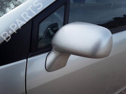 Rétroviseur gauche TOYOTA COROLLA Verso (ZER_, ZZE12_, R1_) 2.2 D-4D (AUR10_, AUR10R) (136 hp) 32250969