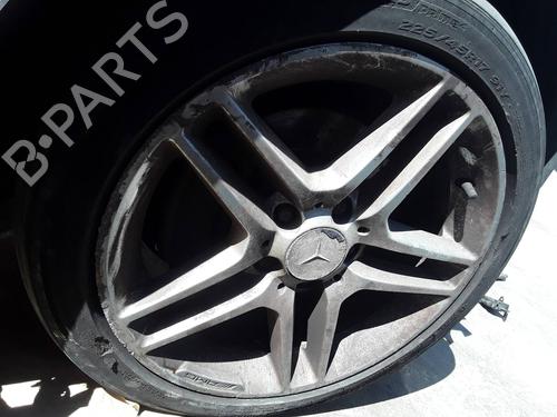 rim-mercedes-benz-c-class-w204-2007-2008-2009-2010-2011-2012-2013-2014-2015-33833013 main image