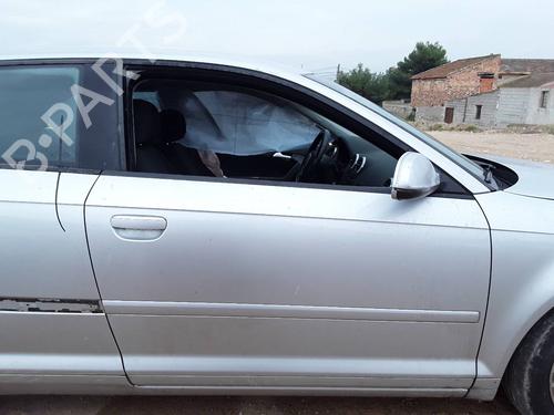 Used Right front door AUDI A3 Sportback (8PA) 1.6 TDI (105 hp) 9646334