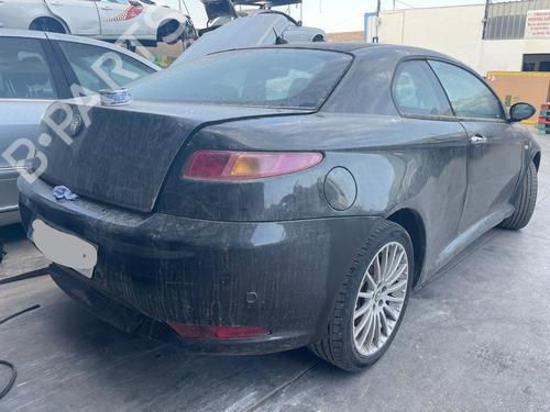 Front windshield wiper arm ALFA ROMEO GT (937_) 1.9 JTD (937CXN1B) | BP8912547C143 