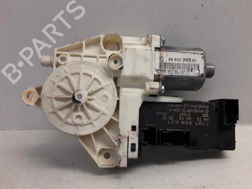 Used Left front window motor PEUGEOT 407 (6D_) 2.0 HDi 135 (6DRHRH, 6DRHRE, 6DRHRG, 6DRHRJ) (136 hp) 26700140