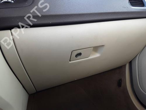Used Glove box Glove box VOLVO V60 I (155) [2010-2018] 36025129 36025129
