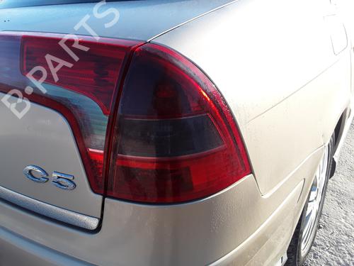 right-taillight-citroen-c5-i-dc_-2001-2002-2003-2004-2005-32504287 main image