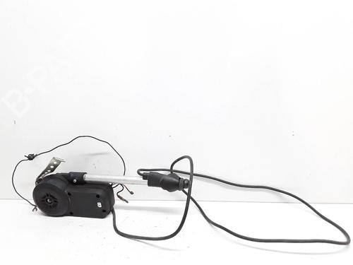 Used Antenna/Base MERCEDES-BENZ 124 Saloon (W124) 220 E (124.022) (150 hp) 14139911