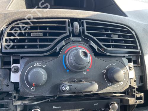 Climate control RENAULT KANGOO / GRAND KANGOO II (KW0/1_) 1.5 dCi 90 (KW05, KW08, KW0G, KW11) | BP22898152I5 
