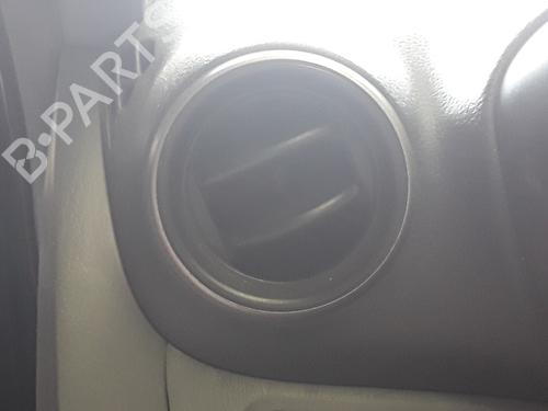 Luftventilen TOYOTA RAV 4 II (_A2_) 2.0 4WD (ACA21, ACA20) (150 hp) 13733271