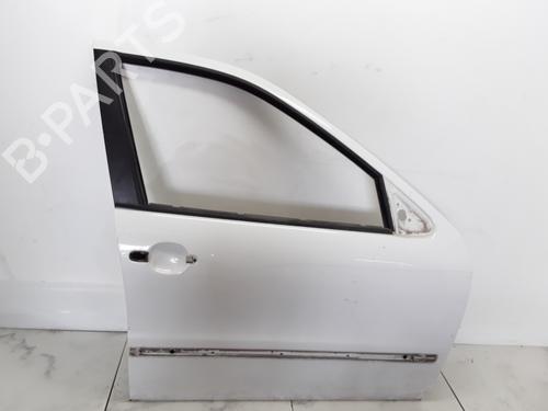 Dør høyre foran SEAT LEON (1M1) 1.9 TDI (90 hp) 9146617
