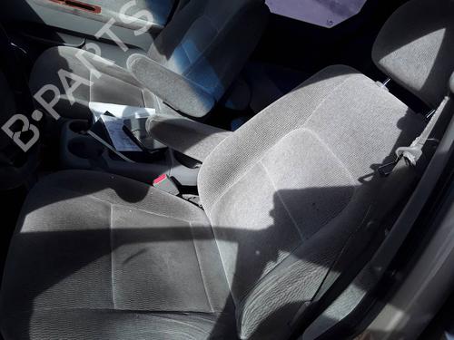 Used Left front seat KIA CARNIVAL II (GQ) 2.9 CRDi (144 hp) 12317512