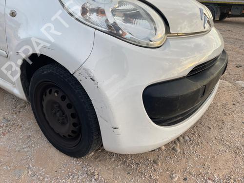 Front bumper CITROËN C1 (PM_, PN_) 1.4 HDi | BP29814112C7