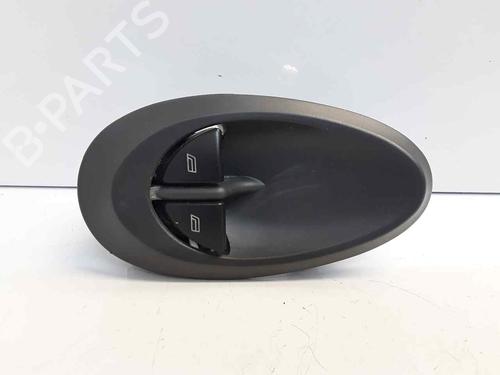 Interrupteur de vitre avant gauche Interrupteur de vitre avant gauche IVECO DAILY IV Van 35C13 V, 35C13 V/P, 35S13 V, 35S13 V/P (126 hp) 34381537 34381537