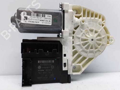 Portierruitmotor rechtsvoor SEAT LEON (1P1) [2005-2013]  7784910