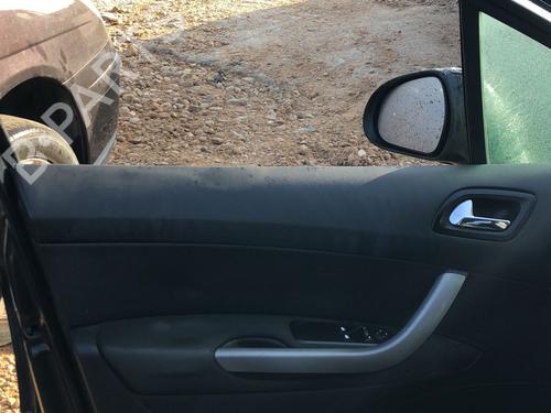 Fuse box PEUGEOT 308 I (4A_, 4C_)  | BP22897210E1 