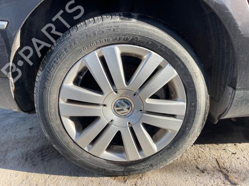 Używane Felga VW PASSAT B6 (3C2) [2005-2011]  28826400