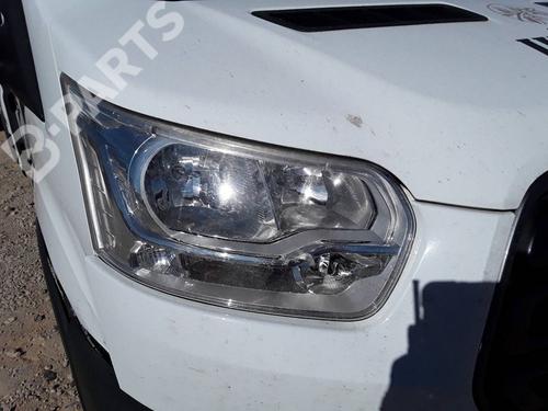 Used Right headlight Right headlight FORD TRANSIT Van (FA_ _) 2.2 TDCi (125 hp) 9146748 9146748