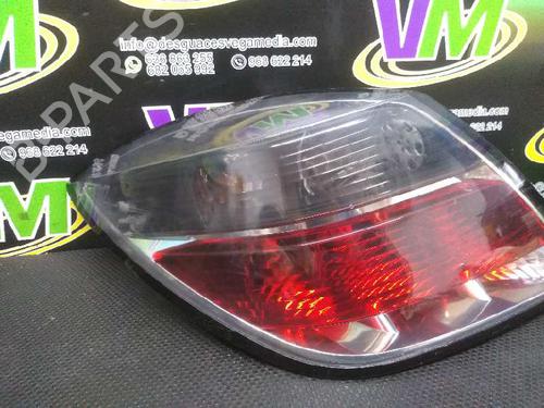 Left taillight OPEL ASTRA H (A04)  | BP7468272C34 