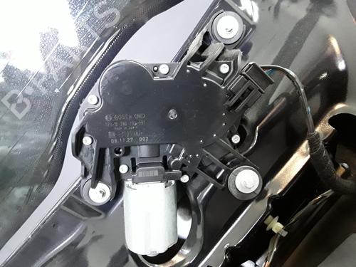 Used Rear wiper motor OPEL ASTRA H (A04) [2004-2014]  9146853