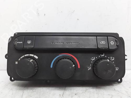 Used Climate control CHRYSLER VOYAGER IV (RG, RS) 2.8 CRD (150 hp) 8274326