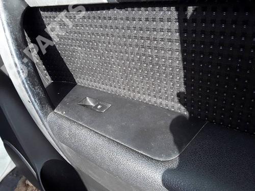 Used Right front window switch Right front window switch CHEVROLET CAPTIVA (C100, C140) 2.2 D (163 hp) 8417732 8417732