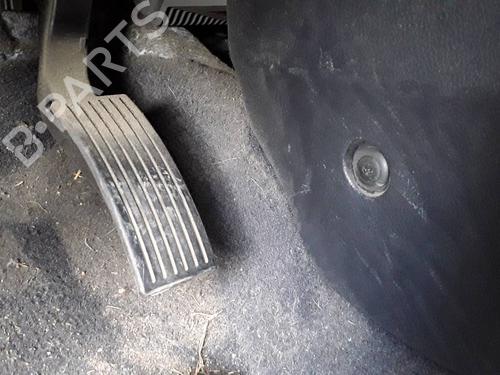 Used Pedal KIA RIO III (UB) 1.1 CRDi (75 hp) 15271601