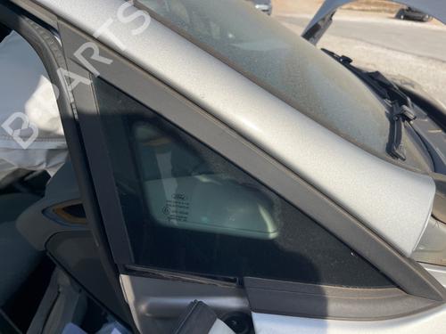 Used Front right quarter glass FORD FIESTA VI (CB1, CCN) 1.4 (97 hp) 27576605
